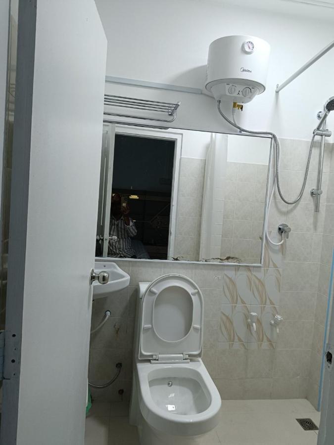 Ontrack Travel Transit Hotel Male Zewnętrze zdjęcie