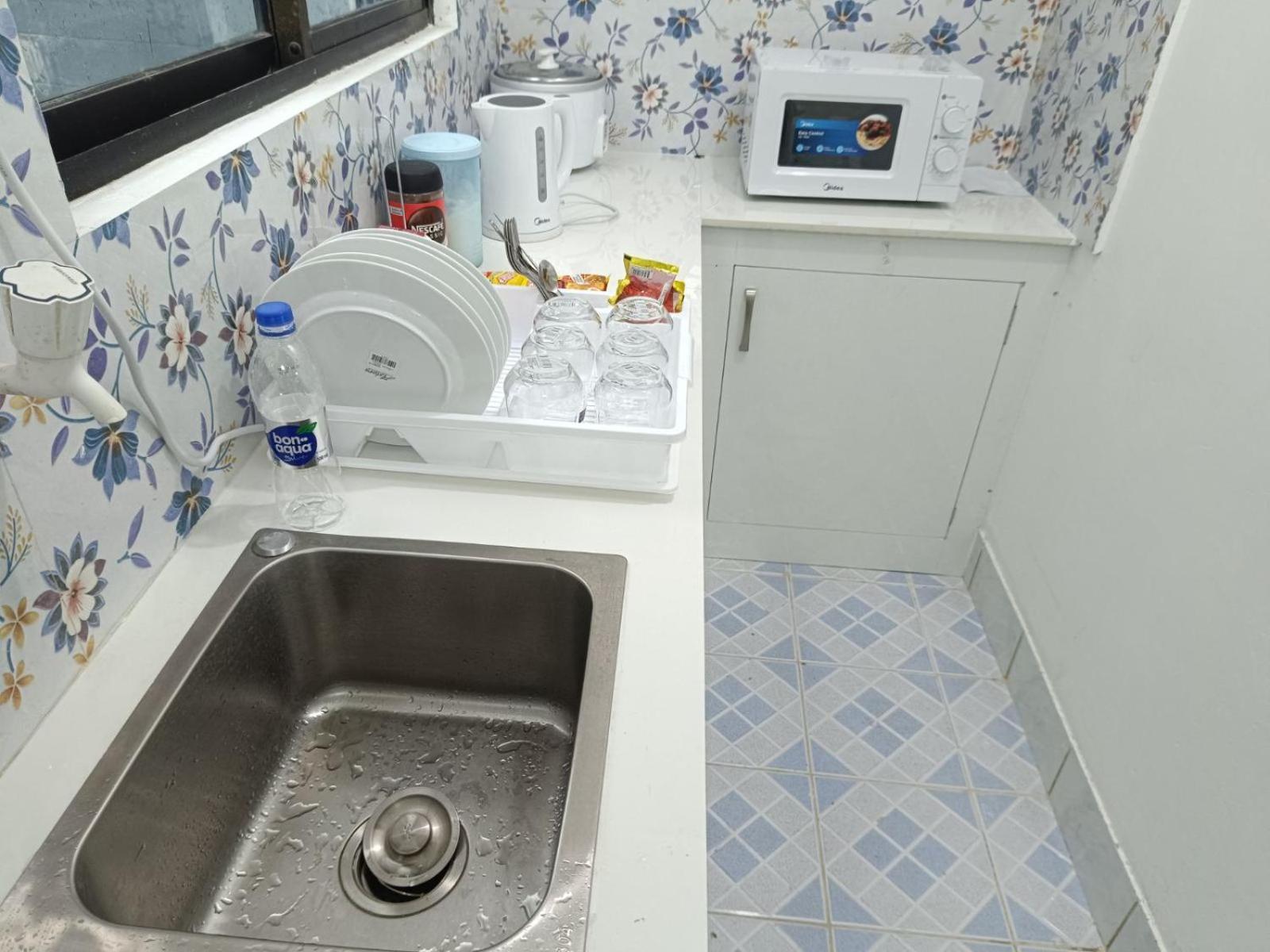 Ontrack Travel Transit Hotel Male Zewnętrze zdjęcie