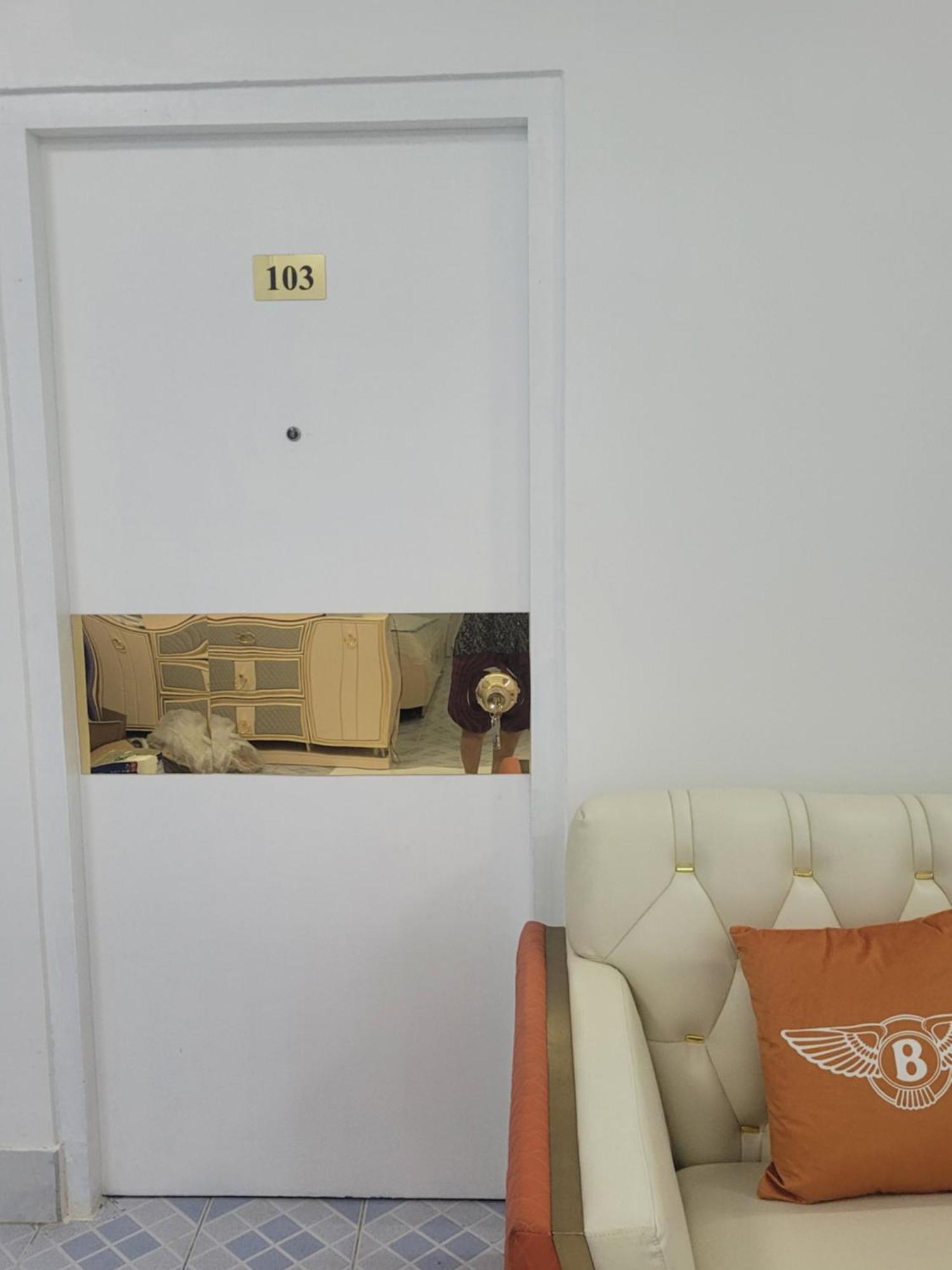 Ontrack Travel Transit Hotel Male Zewnętrze zdjęcie